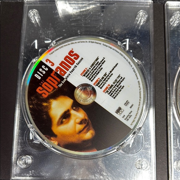 The Sopranos: The Complete Fourth Season DVD - Picture 5 of 10